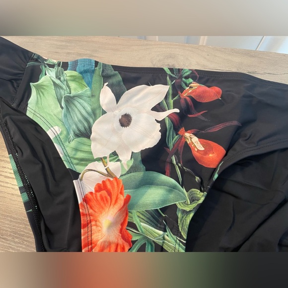 Jantzen Tab Side Hipster Botanical Floral Swim Bottom Size 18 NWT Bikini Plus - Picture 6 of 9